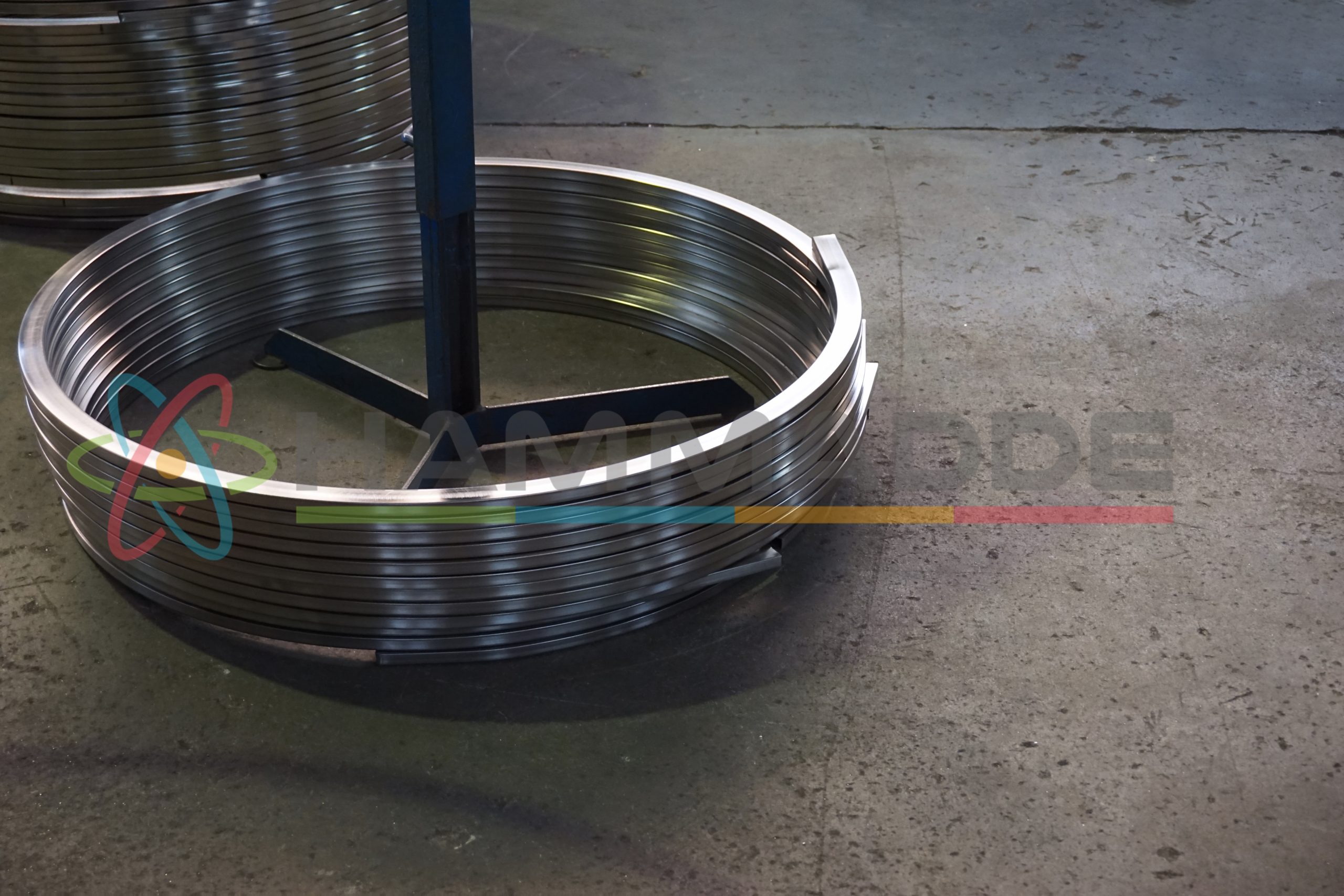 stack of circle tubes