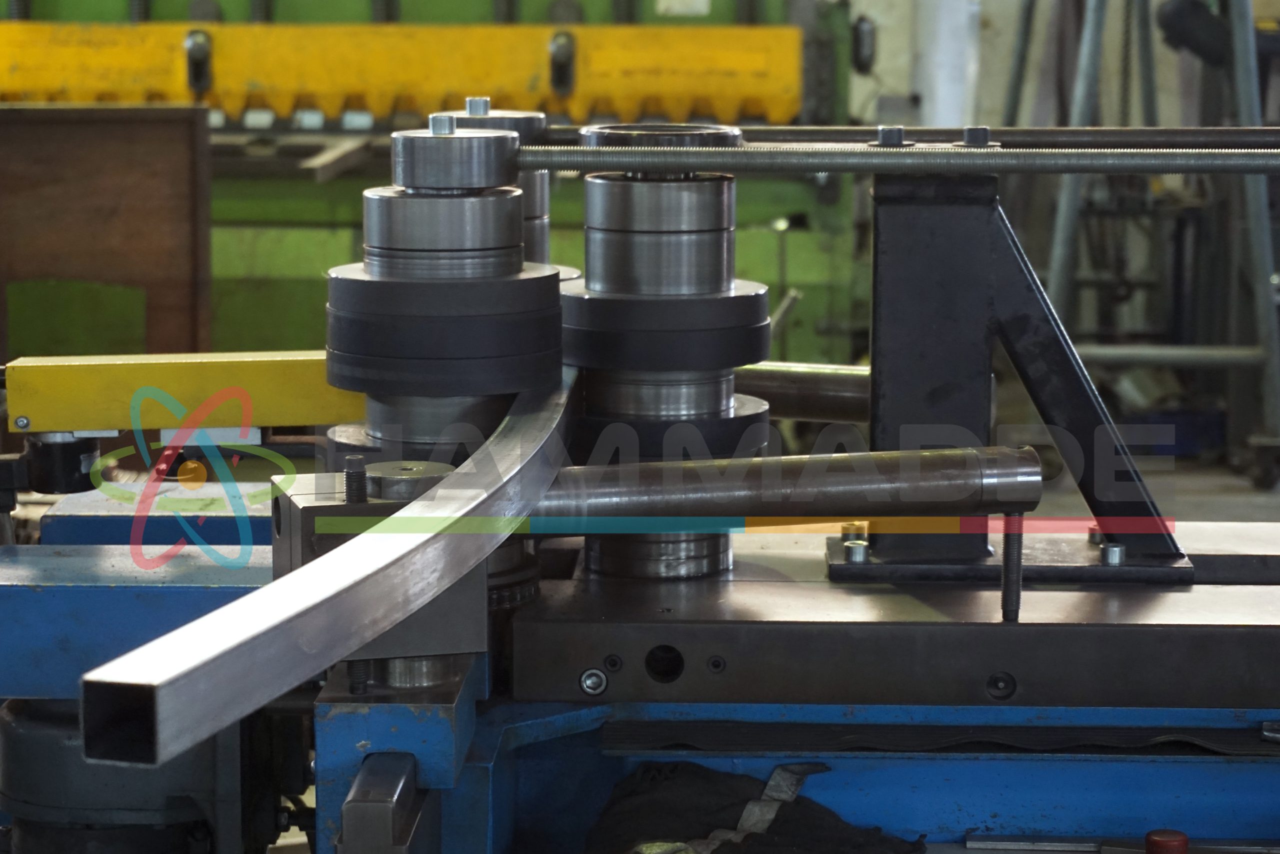 bending tube machine